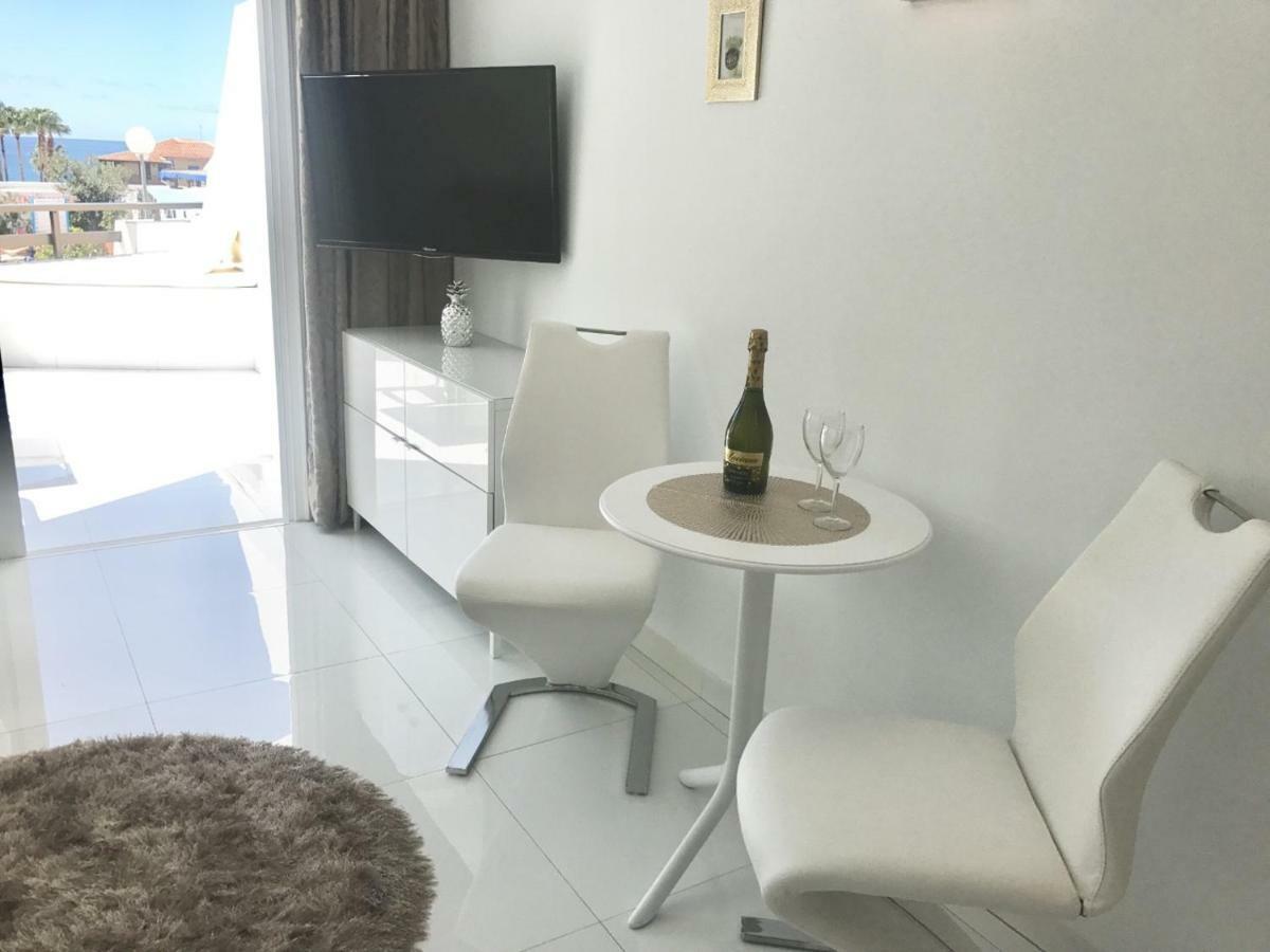 Style Apartment With Ocean View Playa de las Americas  Exterior photo